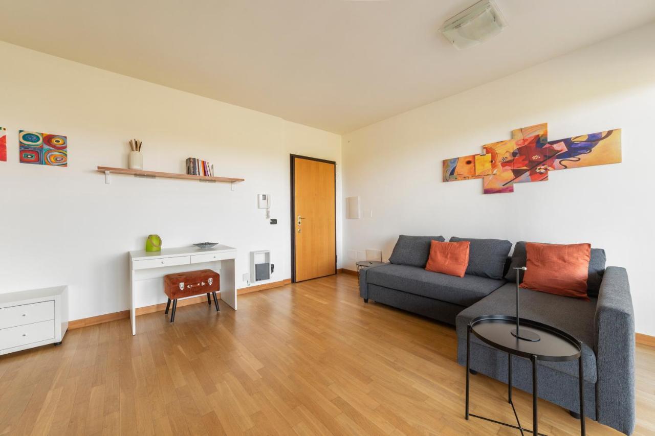 Appartement Milano Rogoredo Apt With Terrace! Extérieur photo