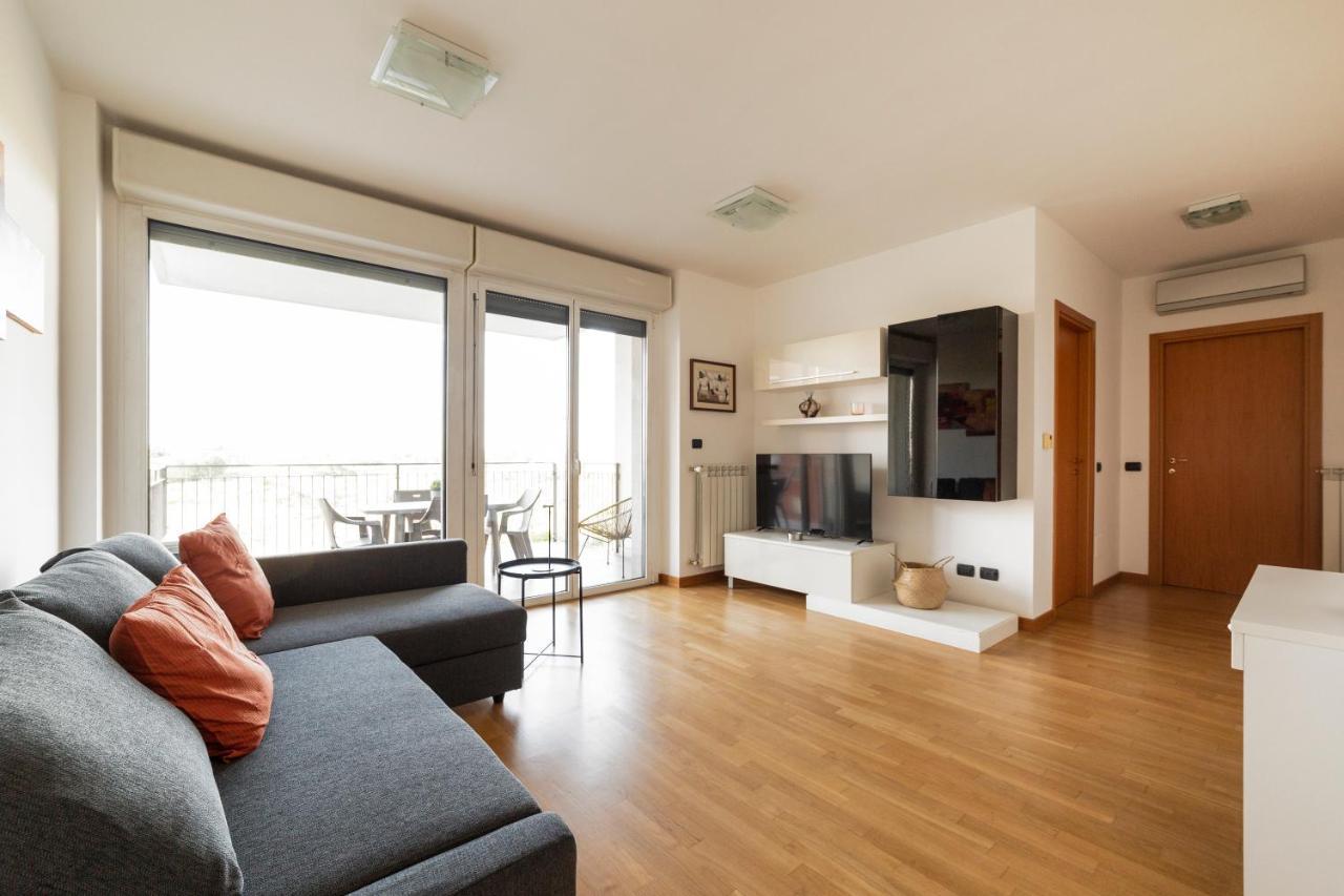 Appartement Milano Rogoredo Apt With Terrace! Extérieur photo